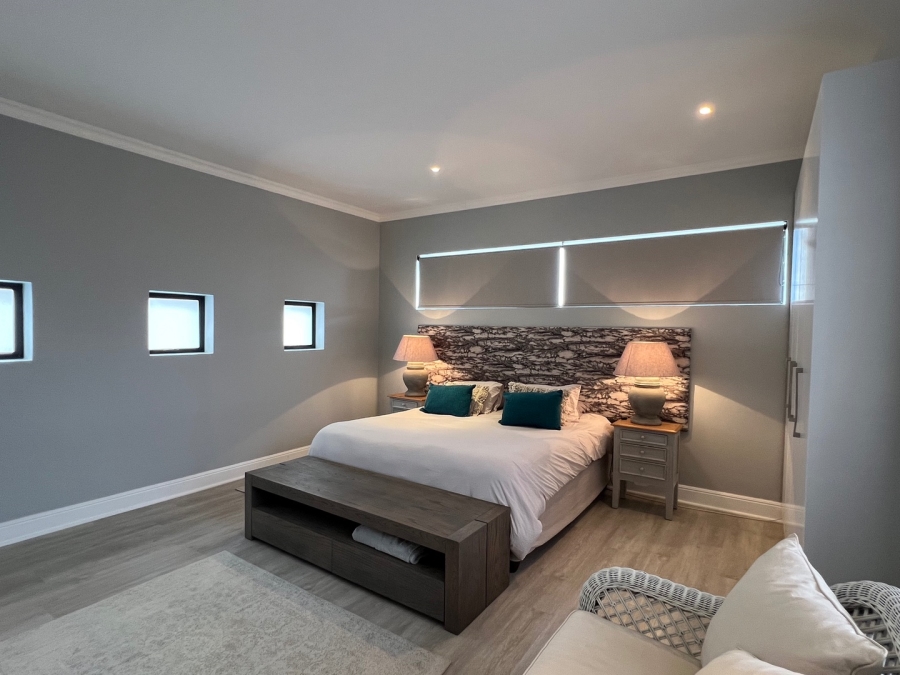 4 Bedroom Property for Sale in Oubaai Western Cape